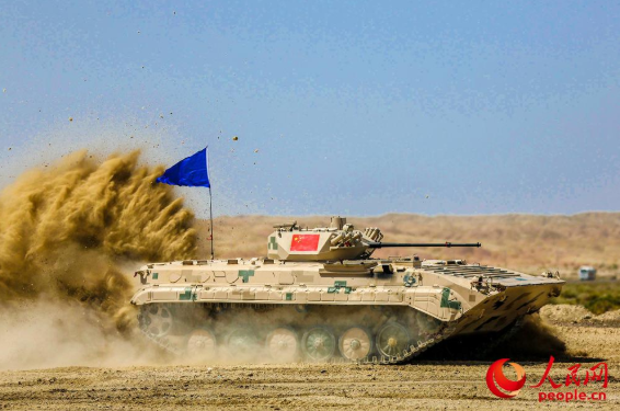 環(huán)球網(wǎng):又是第一！“蘇沃洛夫突擊”接力賽中國隊(duì)摘冠